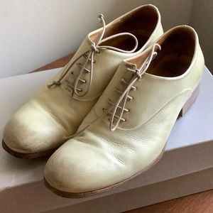 Great pair of lace up oxfords by Officine Creative Italia, size 38.